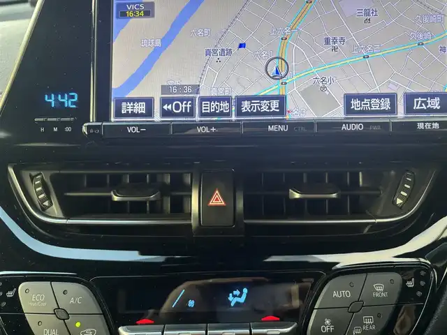 トヨタ Ｃ－ＨＲ G 愛知県 2017(平29)年 12.6万km ブラックマイカ 純正9型ナビ(NSZT-Y66T)/AM/FM/CD/DVD/SD/BT/USB/HDMI/フルセグTV/バックカメラ/黒レザーシート/前席シートヒーター/クルーズコントロール/プリクラッシュセーフティ/クリアランスソナー/レーンアシスト/オートハイビーム/BSM/ETC2.0/電動パーキングブレーキ/オートホールド機能/ウインカーミラー/ドアバイザー/フロアマット