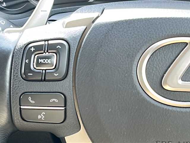 レクサス ＮＸ 300h バージョンL 佐賀県 2016(平28)年 7.5万km ソニッククォーツ ムーンルーフ/純正ナビ/バックモニター/プリクラッシュセーフティ/レーンキープアシスト/オートハイビーム/アダプティブクルーズコントロール/クリアランスソナー/電動パーキングブレーキ/オートブレーキホールド/ホワイトレザーシート/パワーシート/シートヒーター/エアシート/ステアリングヒーター/ステアリングリモコン/パワーバックドア/電動格納後席シート/ETC2.0/プッシュスタート/スマートキー/3眼LEDヘッドライト/純正アルミホイール