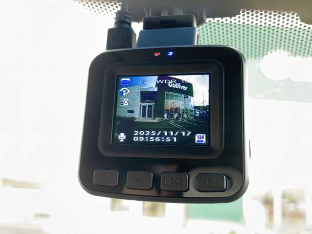 ホンダ ＣＲ－Ｚ α 青森県 2010(平22)年 6万km ダークピューターメタリック 純正HDDナビ・ワンセグTV/CD・DVD再生/バックカメラ/クルーズコントロール/パドルシフト/ビルトインETC/前方ドライブレコーダー/ドアミラーヒーター/スマートキー/HIDライト/オートライト/フォグランプ/社外16インチアルミ/スペアキー/取説・手帳