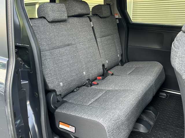 トヨタ シエンタ ハイブリッド Z 道北・旭川 2022(令4)年 3.1万km ダークグレー /4WD//禁煙車//ワンオーナー//純正10.5型ディスプレイオーディオ//BT/USB/フルセグ//パノラミックビューモニター//両側パワースライドドア//モデリスタオプション//グリルカバー/前後プロテクター/ハンドルガーニッシュ///アーバンテックギア/15インチアルミホイール///ハンズフリースライド//シートヒーター//トヨタセーフティセンス//PCS/ACC/LDA/BSM/RCTA/PKSB/RSA/PDA//クリアランスソナー//1500Wコンセント//ステアリングヒーター//オートハイビーム//オートライト//LEDヘッドライト//フォグライト//オートリトラミラー//ドライブレコーダー//ビルトインETC//サーキュレーター//純正フロアマット//ドアバイザー