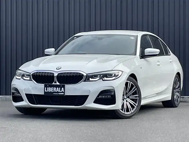 ＢＭＷ ３３０ｉ Mスポーツ 福島県 2019(令1)年 4.3万km アルピンホワイトⅢ ハイラインパッケージ/　　・ブラックヴァーネスカレザー/　　・フロントシートヒーター/　　・運転席メモリー付パワーシート/コンフォートパッケージ/ヘッドアップディスプレイ/全方位カメラ/LEDヘッドライト/ステアリングアシスト/パドルシフト/Mブレーキ/ブラインドスポット/電動トランク/フットオープナー/オートハイビーム/ワイヤレスチャージ/ウッドパネル/前後ドライブレコーダー/ミラーETC2.0