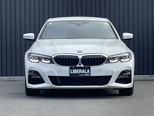 ＢＭＷ ３３０ｉ Mスポーツ 福島県 2019(令1)年 4.3万km アルピンホワイトⅢ ハイラインパッケージ/　　・ブラックヴァーネスカレザー/　　・フロントシートヒーター/　　・運転席メモリー付パワーシート/コンフォートパッケージ/ヘッドアップディスプレイ/全方位カメラ/LEDヘッドライト/ステアリングアシスト/パドルシフト/Mブレーキ/ブラインドスポット/電動トランク/フットオープナー/オートハイビーム/ワイヤレスチャージ/ウッドパネル/前後ドライブレコーダー/ミラーETC2.0