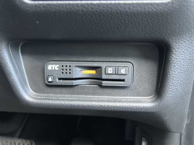 ホンダ オデッセイ ハイブリッド 福島県 2017(平29)年 8.5万km ホワイトオーキッドパール 純正ナビ　/(CD/DVD/BT/フルセグTV)/HDMI/純正フリップダウンモニター/全周囲カメラ/バックカメラ/両側パワースライドドア/クルーズコントロール追従あり/ホンダセンシング/前方ドライブレコーダー/Ｄ席パワーシート/Ｄ席Ｎ席シートヒーター/レザーシート/ビルトインＥＴＣ/純正17インチアルミホイール/LEDヘッドライト