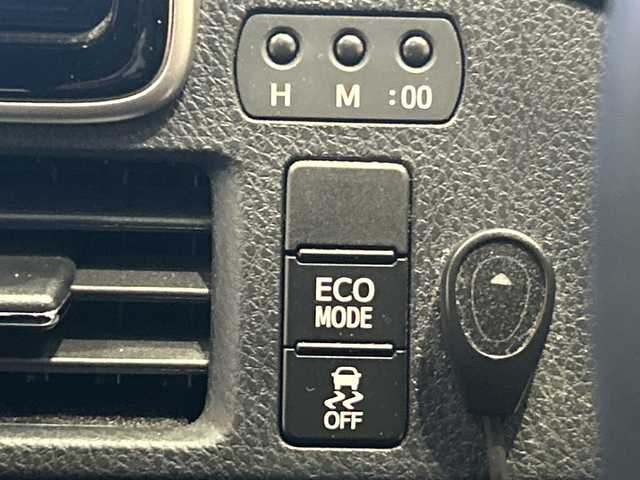 トヨタ エスクァイア Gi プレミアムパッケージ 埼玉県 2019(令1)年 4.3万km ブラッキッシュアゲハガラスフレーク トヨタセーフティーセンス /純正9インチメモリナビ/　　CD/DVD/BT/フルセグ /バックカメラ /両側パワースライドドア /クルーズコントロール /LEDオートライト /ハーフレザーシート /シートヒーター /ステアリングヒーター/スイッチ /ETC2.0