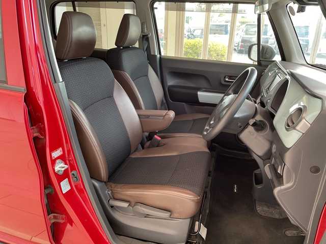 スズキ ハスラー タフワイルド 埼玉県 2018(平30)年 5.3万km フェニックスレッドパール/ブラック 2トーン デュアルカメラブレーキサポート/社外SDナビ/　　CD/ワンセグ/USB/HIDオートライト/ハーフレザーシート/シートヒーター/スマートキー/ビルトインETC/禁煙車