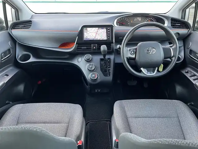 トヨタ シエンタ ファンベースX 山梨県 2019(平31)年 4.1万km シルバーM