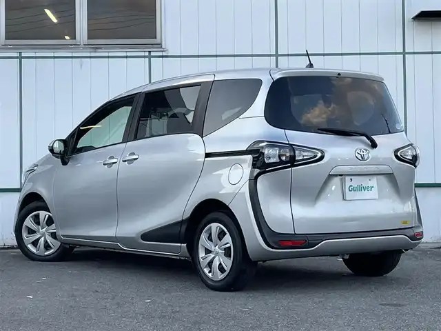 トヨタ シエンタ ファンベースX 山梨県 2019(平31)年 4.1万km シルバーM