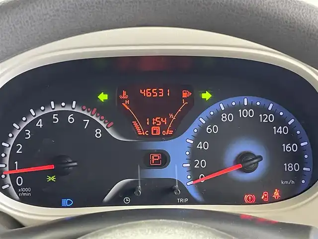 日産 キューブ 15X 群馬県 2014(平26)年 4.7万km サファイアブラック ＳＤナビ　バックカメラ　ワンセグＴＶ　ドライブレコーダー　ビルトインＥＴＣ　電動格納ミラー　アイドリングストップ　ＡＢＳ　横滑り防止装置　オートエアコン　プッシュスタートボタン　スマートキー　禁煙車