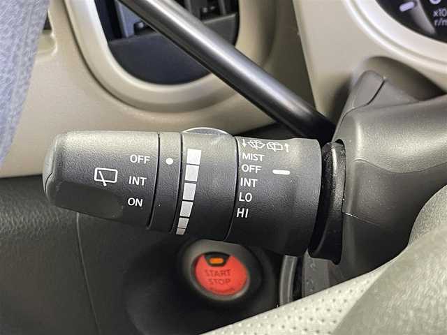 日産 キューブ 15X 群馬県 2014(平26)年 4.7万km サファイアブラック ＳＤナビ　バックカメラ　ワンセグＴＶ　ドライブレコーダー　ビルトインＥＴＣ　電動格納ミラー　アイドリングストップ　ＡＢＳ　横滑り防止装置　オートエアコン　プッシュスタートボタン　スマートキー　禁煙車