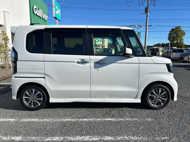 ホンダ Ｎ ＢＯＸ カスタム L 千葉県 2023(令5)年 2.2万km プラチナホワイトパール ナビＶＸＭ－１７４ＶＦＸｉ　バックカメラ　パワースライドドア　ＢＴ　ＴＶ　ホンダセンシング　レーダークルーズ　ブレーキホールド　スマートキー　シートヒーター　ＬＥＤライト　オートライト　マット　