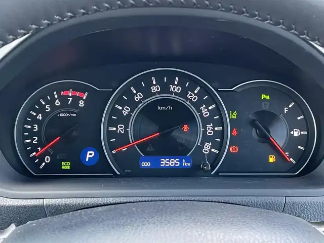 トヨタ ヴォクシー ZS 煌Ⅲ 香川県 2020(令2)年 3.6万km イナズマスパーキングブラックガラスフレーク トヨタセーフティセンス/・プリクラッシュセーフティ/・クルーズコントロール /・レーンキープアシスト/・アダプティブハイビームシステム/・ロードサインアシスト/ワイドナビ（ALPINE製）/・フルセグTV/・AM/FM/・CD/DVD/・Bluetooth接続/ALPINE製フリップダウンモニター/両側電動スライドドア/バックカメラ/前後コーナーセンサー/純正16インチアルミホイール/LEDヘッドライト/LEDフォグランプ/ハーフレザーシート/革巻きステアリング/ステアリングリモコン/ウィンカーミラー/ロールサンシェード/後席パーソナルテーブル/プッシュスタート/スマートキー/ビルトインETC/ISOFIX