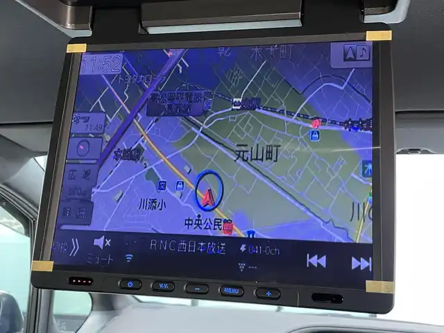 トヨタ ヴォクシー ZS 煌Ⅲ 香川県 2020(令2)年 3.6万km イナズマスパーキングブラックガラスフレーク トヨタセーフティセンス/・プリクラッシュセーフティ/・クルーズコントロール /・レーンキープアシスト/・アダプティブハイビームシステム/・ロードサインアシスト/ワイドナビ（ALPINE製）/・フルセグTV/・AM/FM/・CD/DVD/・Bluetooth接続/ALPINE製フリップダウンモニター/両側電動スライドドア/バックカメラ/前後コーナーセンサー/純正16インチアルミホイール/LEDヘッドライト/LEDフォグランプ/ハーフレザーシート/革巻きステアリング/ステアリングリモコン/ウィンカーミラー/ロールサンシェード/後席パーソナルテーブル/プッシュスタート/スマートキー/ビルトインETC/ISOFIX