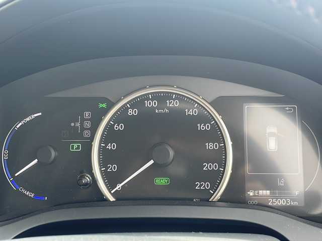 レクサス ＣＴ 200h バージョンC 千葉県 2022(令4)年 2.5万km ソニッククォーツ １オーナー　ナビ　バックカメラ　電動シート　シートヒーター　ドラレコ　２．０ＥＴＣ　ＡＣ１００Ｖ　ＰＣＳ　ＬＤＡ　ＡＨＢ　クルコン　ブルーレイ　ＬＥＤライト　オートライト　前後ソナー　スマートキー