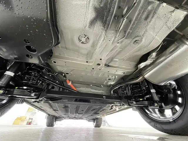 ホンダ ヴェゼル ハイブリッド e:HEV Z 大分県 2025(令7)年 0.1万km未満 クリスタルブラックパール 純正Gathersナビ/フルセグ/Bluetooth/USB/バックカメラ/ホンダセンシング/オートLEDライト/アダプティブドライビングビーム/レーダークルーズコントロール/ハンズフリーパワーゲート/ワイヤレス充電/後退時出庫サービス/前席シートヒーター/純正ビルトインETC2.0/純正18インチAW/スマートキー