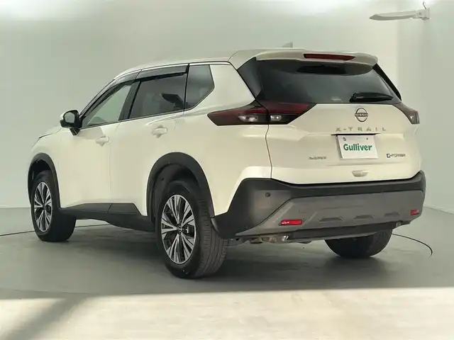 日産 エクストレイル X e－4ORCE 福井県 2022(令4)年 2.5万km ブリリアントホワイトパール 純正12.3インチナビ/フルセグTV/メーカーOP防水シート/アラウンドビューモニター/プロパイロット/デジタルインナーミラー/パワーバックドア/ETC2.0/LEDヘッドライト/パワーシート/BSM/パワーバックドア