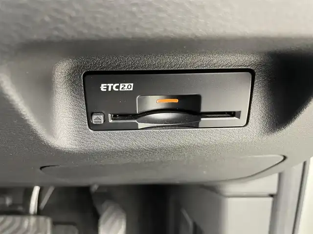 日産 エクストレイル X e－4ORCE 福井県 2022(令4)年 2.5万km ブリリアントホワイトパール 純正12.3インチナビ/フルセグTV/メーカーOP防水シート/アラウンドビューモニター/プロパイロット/デジタルインナーミラー/パワーバックドア/ETC2.0/LEDヘッドライト/パワーシート/BSM/パワーバックドア