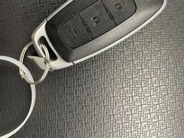 日産 エクストレイル X e－4ORCE 福井県 2022(令4)年 2.5万km ブリリアントホワイトパール 純正12.3インチナビ/フルセグTV/メーカーOP防水シート/アラウンドビューモニター/プロパイロット/デジタルインナーミラー/パワーバックドア/ETC2.0/LEDヘッドライト/パワーシート/BSM/パワーバックドア