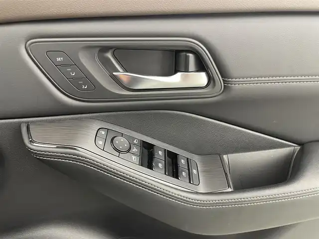 日産 エクストレイル X e－4ORCE 福井県 2022(令4)年 2.5万km ブリリアントホワイトパール 純正12.3インチナビ/フルセグTV/メーカーOP防水シート/アラウンドビューモニター/プロパイロット/デジタルインナーミラー/パワーバックドア/ETC2.0/LEDヘッドライト/パワーシート/BSM/パワーバックドア
