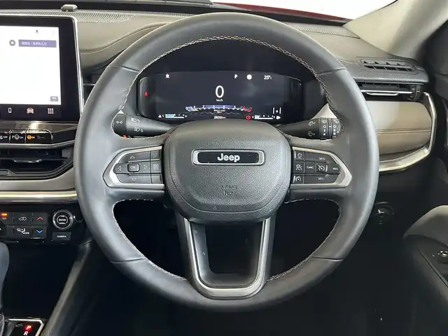 クライスラー・ジープ ジープ コンパス リミテッド 山形県 2022(令4)年 3万km 赤 Uconnectナビ/ALPINEプレミアムサウンドシステム/360°カメラ/レザーシート/シートヒーター/パワーシート/電動リアゲート/ヒルスタートアシスト/アダプティブクルーズコントロール/パークアシスト
