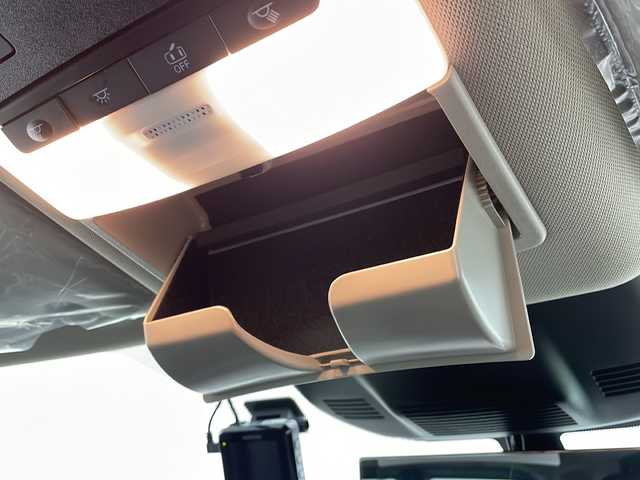 日産 エクストレイル X e－4ORCE エクストリーマーX 千葉県 2023(令5)年 1.1万km ダイヤモンドブラック 禁煙車/４WD/エマージェンシーブレーキ/・プロパイロット/・ブラインドスポットモニター/・コーナーセンサー/・レーンキープアシスト/・パーキングアシストシステム/・車線逸脱警報システム/純正12.3インチメモリナビ/・Bluetooth/USB/Apple CarPlay/フルセグTV/・アラウンドビューモニター/・インテリジェントルームミラー/・ビルトインETC2.0/レザーシート/・全席シートヒーター/・DNパワーシート/・D席メモリ付き/革巻きステアリング/・ステアリングスイッチ/・ステアリングヒーター/ダウンヒルアシストコントロール/パワーバックドア/左右独立エアコン/AC電源/eペダル/純正フロアマット/純正ドアバイザー/純正18インチAW/ルーフレール/電動格納ウインカーミラー/オートライト/・LEDヘッドライト/・LEDフォグランプ/・ヘッドライトイベライザー