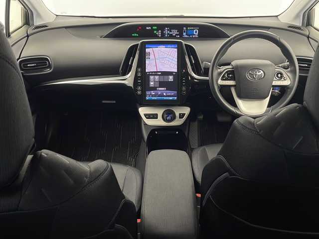 トヨタ プリウス ＰＨＶ A 栃木県 2018(平30)年 6.8万km ホワイトパールクリスタルシャイン 純正メーカーナビ/（BT/AM/FM/フルセグ）/ETC　/ドライブレコーダー/クルーズコントロール/プリクラッシュブレーキ/クリアランナソー/ブラインドスポットモニター/ふらつき防止/車線逸脱警報/電動格納ミラー/ステアリングスイッチ/前席シートヒーター/純正アルミホイール/純正フロアマット/プッシュスタート/スマートキー