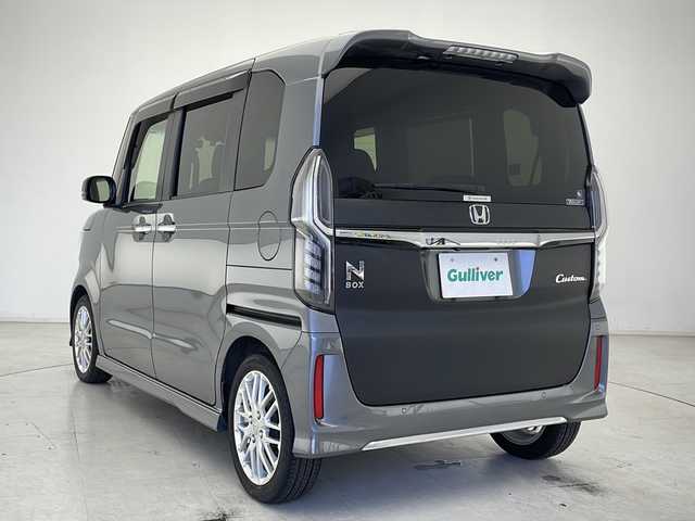 ホンダ Ｎ ＢＯＸ カスタム L ターボ 千葉県 2021(令3)年 2.4万km シャイニンググレーM 社外SDナビゲーション/CD DVD BT フルセグTV/ホンダセンシング/衝突軽減ブレーキ/レーダークルーズコントロール/レーンキープアシスト/クリアランスソナー/先行車発進お知らせ機能/標識認識機能/両側パワースライドドア/前席シートヒーター/ハーフレザーシート/ETC/前方ドライブレコーダー/ロールサンシェード/LEDヘッドライト/オートハイビーム/純正フロアマット/純正アルミホイール/スマートキー/プッシュスタート
