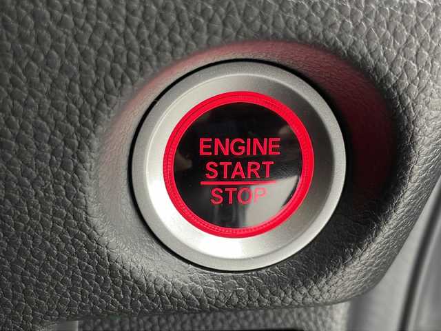 ホンダ Ｎ ＢＯＸ カスタム L ターボ 千葉県 2021(令3)年 2.4万km シャイニンググレーM 社外SDナビゲーション/CD DVD BT フルセグTV/ホンダセンシング/衝突軽減ブレーキ/レーダークルーズコントロール/レーンキープアシスト/クリアランスソナー/先行車発進お知らせ機能/標識認識機能/両側パワースライドドア/前席シートヒーター/ハーフレザーシート/ETC/前方ドライブレコーダー/ロールサンシェード/LEDヘッドライト/オートハイビーム/純正フロアマット/純正アルミホイール/スマートキー/プッシュスタート