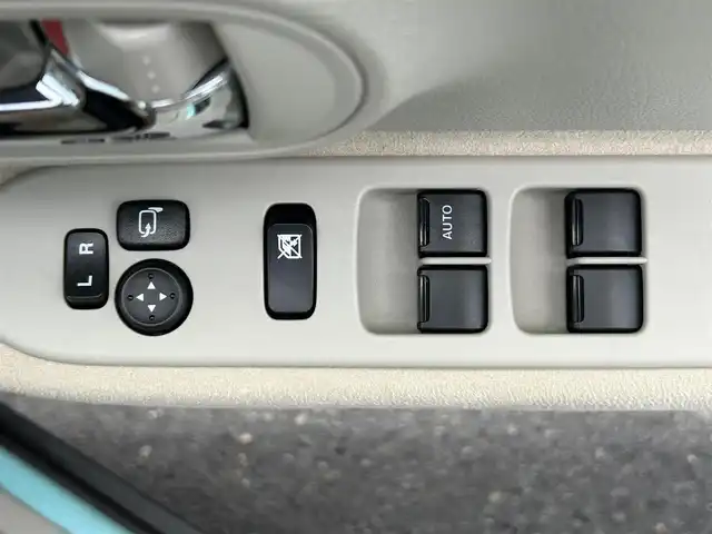 スズキ ラパン X 栃木県 2018(平30)年 4.2万km フレンチミントパールメタリック レーダーブレーキサポート/純正7インチナビ/フルセグTV/DVD/Bluetooth/バックカメラ/ビルトインETC/前後ドライブレコーダー/D席シートヒーター/プッシュスタート/HIDオートライト/純正14インチAW/アイドリングストップ/横滑り防止装置/保証書/取説/電動格納ミラー/ドアバイザー