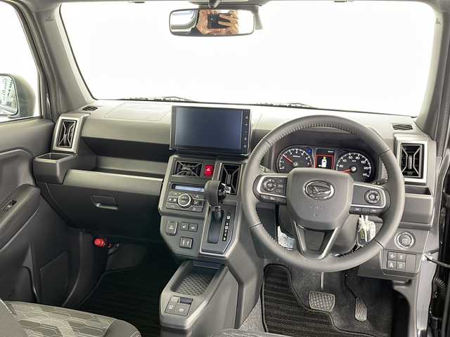 ダイハツ タフト G ダーククロムベンチャー 長野県 2025(令7)年 0.1千km ブラックマイカメタリック 4WD/９インチディスプレイオーディオ/　フルセグ/Bluetooth/　AppleCarPlay/AndroidAuto/バックカメラ/ガラスルーフ/前席シートヒーター/オートエアコン/レーダークルーズコントロール/衝突被害軽減ブレーキ/コーナーセンサー/LEDヘッドライト/オートライト/スマートキー/スペアキー/取説/純正マット・バイザー積み込み