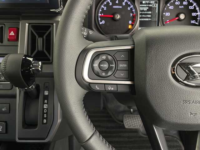 ダイハツ タフト G ダーククロムベンチャー 長野県 2025(令7)年 0.1千km ブラックマイカメタリック 4WD/９インチディスプレイオーディオ/　フルセグ/Bluetooth/　AppleCarPlay/AndroidAuto/バックカメラ/ガラスルーフ/前席シートヒーター/オートエアコン/レーダークルーズコントロール/衝突被害軽減ブレーキ/コーナーセンサー/LEDヘッドライト/オートライト/スマートキー/スペアキー/取説/純正マット・バイザー積み込み