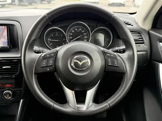 マツダ ＣＸ－５ XD 道南・函館 2014(平26)年 5.9万km メテオグレーマイカ 社外ＳＤナビ（ＣＤ／ＤＶＤ／ＵＳＢ／ＴＶ）/バックカメラ/前方ドライブレコーダー/クルーズコントロール/ＥＴＣ/横滑り防止装置/ＲＶＭ/ＡＦＳ/アイドリングストップ/スペアキー/純正アルミホイール装着/HIDヘッドライト/フォグランプ/新車時保証書/取扱説明書/スペアキー有