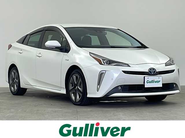 トヨタ プリウス S ツーリングセレクション 千葉県 2019(令1)年 3.9万km ホワイトパールクリスタルシャイン 禁煙車/セーフティーセンス/・衝突軽減ブレーキ/・レーンデパーチャーアラート/・オートマチックハイビーム/・レーダークルーズコントロール/社外9インチナビ/・Bluetooth/フルセグ/アラウンドビューモニター/レーダークルーズコントロール/LEDオートライト/レザーシート/シートヒーター/純正17インチアルミホイール/オートエアコン/アイドリングストップ/プッシュスタート/スマートキー