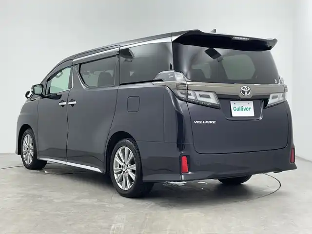 トヨタ ヴェルファイア Z ゴールデンアイズ 三重県 2020(令2)年 5.7万km スパークリングブラックパールクリスタルシャイン 禁煙車/純正9型DAナビ/・AppleCarplay・AndroidAuto・AM・FM・フルセグ・BT/CD・DVDキット/12型フリップダウンモニター/バックカメラ/三眼LEDヘッドライト/トヨタセーフティセンス/・レーントレーシングアシスト/・レーダークルーズコントロール/・パーキングブレーキサポート/・クリアランスソナー/・プリクラッシュセーフティ/・ロードサインアシスト/・オートハイビーム/両側パワーシライドドア/純正フロアマット/純正18インチアルミ/電子パーキング/革巻きステアリング/ビルトインETC/前後ドラレコ/スペアキー/ドアバイザー/取扱説明書/保証書