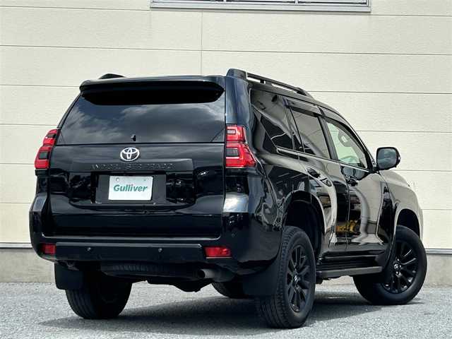 トヨタ ランドクルーザー プラド TX Lパッケージ マットブラED 茨城県 2023(令5)年 2.2万km アティチュードブラックマイカ 純正9インチナビ/（CD/DVD/SD/BT/フルセグTV/HDMI）/寒冷地仕様/ビルトインETC/バックカメラ/ルーフレール/フルレザーシート/パワーシート/シートヒーター/エアシート/2ndスタートシステム/レーダークルーズ/LDA/PCS/RSA/純正フロアマット/ヘッドライトウォッシャー