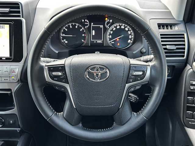 トヨタ ランドクルーザー プラド TX Lパッケージ マットブラED 茨城県 2023(令5)年 2.2万km アティチュードブラックマイカ 純正9インチナビ/（CD/DVD/SD/BT/フルセグTV/HDMI）/寒冷地仕様/ビルトインETC/バックカメラ/ルーフレール/フルレザーシート/パワーシート/シートヒーター/エアシート/2ndスタートシステム/レーダークルーズ/LDA/PCS/RSA/純正フロアマット/ヘッドライトウォッシャー