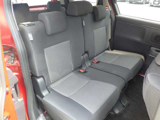 トヨタ シエンタ G 千葉県 2023(令5)年 2.8万km スカーレットメタリック Toyota Safety Sense/・プリクラッシュセーフティ/・レーンディパーチャーアラート/・オートハイビーム/・レーダークルーズコントロール/両側パワースライドドア/純正コネクティッドナビ/地デジTV/【Bluetooth接続】/バックカメラ/ドライブレコーダー（前後撮影）【TZ-DR210】/ETC/LEDヘッドライト/ウインカーミラー/クリアランスソナー/サイド/カーテンエアバッグ/スマートキー