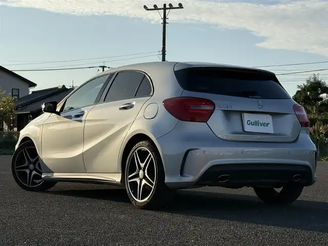 メルセデス・ベンツ Ａ１８０ スポーツ 佐賀県 2013(平25)年 4.7万km シルバー メーカー純正ナビ/バックカメラ/衝突防止アシスト/アテンションアシスト/ブラインドスポットアシスト/ハーフレザーシート/メモリシート/パワーシート/ドライブレコーダー/クルーズコントロール/パドルシフト/コーナーセンサー/スペアキー