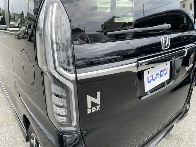 ホンダ Ｎ ＢＯＸ カスタム G L ホンダセンシング 兵庫県 2019(令1)年 10.3万km クリスタルブラックパール (株)IDOMが運営する【じしゃロン姫路店】の自社ローン専用車両になります。こちらは現金またはオートローンご利用時の価格です。自社ローンご希望の方は別途その旨お申付け下さい/HDDナビ/フルセグテレビ視聴/Bluetooth/バックカメラ/アイドリングストップ/ウインカーミラー/クルーズコントロール/追突防止装置/ETC/LEDヘッドライト/レーンアシスト/横滑り防止装置/ロールサンシェード/片側パワースライドドア