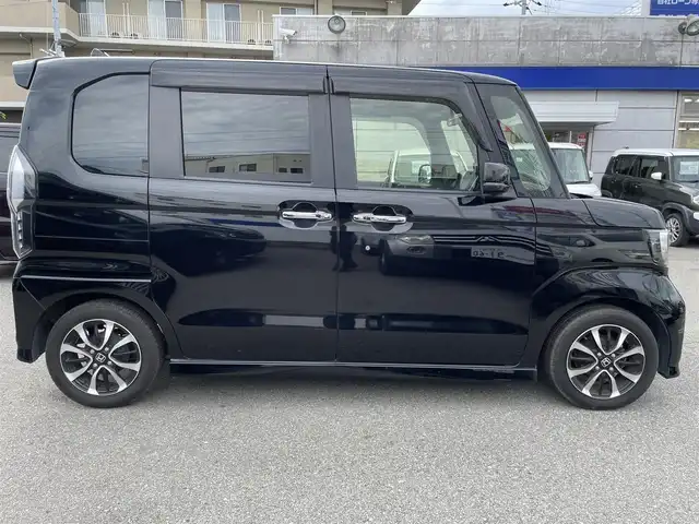 ホンダ Ｎ ＢＯＸ カスタム G L ホンダセンシング 兵庫県 2019(令1)年 10.3万km クリスタルブラックパール (株)IDOMが運営する【じしゃロン姫路店】の自社ローン専用車両になります。こちらは現金またはオートローンご利用時の価格です。自社ローンご希望の方は別途その旨お申付け下さい/HDDナビ/フルセグテレビ視聴/Bluetooth/バックカメラ/アイドリングストップ/ウインカーミラー/クルーズコントロール/追突防止装置/ETC/LEDヘッドライト/レーンアシスト/横滑り防止装置/ロールサンシェード/片側パワースライドドア