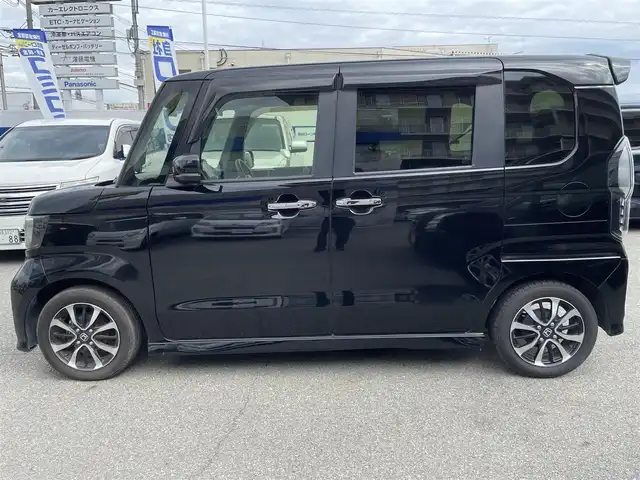 ホンダ Ｎ ＢＯＸ カスタム G L ホンダセンシング 兵庫県 2019(令1)年 10.3万km クリスタルブラックパール (株)IDOMが運営する【じしゃロン姫路店】の自社ローン専用車両になります。こちらは現金またはオートローンご利用時の価格です。自社ローンご希望の方は別途その旨お申付け下さい/HDDナビ/フルセグテレビ視聴/Bluetooth/バックカメラ/アイドリングストップ/ウインカーミラー/クルーズコントロール/追突防止装置/ETC/LEDヘッドライト/レーンアシスト/横滑り防止装置/ロールサンシェード/片側パワースライドドア