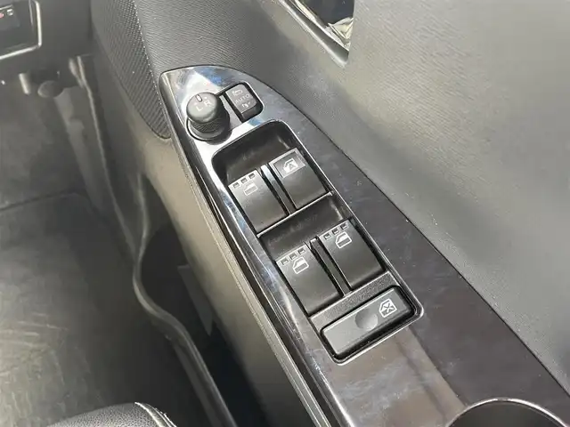 ダイハツ タント カスタム X トップED SA Ⅲ 岡山県 2018(平30)年 5.8万km ナイトシャドーパープルクリスタルM 9インチフローティングナビ　CN-FID9VD/フルセグTV、CD、DVD、Bluetooth、AM、FM/全方位カメラ/ETC/ロールサンシェード/両側パワースライドドア/運転席シートヒーター/ハーフレザーシート/スマートアシスト3/・衝突回避軽減ブレーキ/・誤発進抑制制御機能/・車線逸脱警報機能/・オートハイビーム機能/・先行車発進お知らせ機能