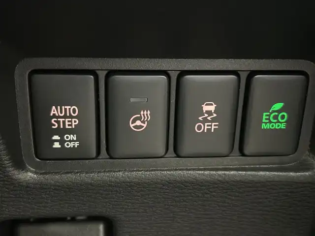 三菱 デリカＤ：５ ブラックエディション 愛知県 2025(令7)年 0.1千km グレーⅡ 登録済未使用車/特別仕様車/ディーゼル/ターボ/アルパイン１１型ナビ/（フルセグＴＶ/Bluetooth/CD/DVD/USB/HDMI）/１２．８インチフリップダウンモニター/全方位カメラ/電動サイドステップ/三菱e-Assist/・衝突軽減ブレーキ/・レーダークルーズコントロール/・車線逸脱警報システム/・オートマチックハイビーム/・ブラインドスポットモニター/・誤発進抑制機能/レザーシート/パワーシート/シートヒーター/ステアリングヒーター/両側パワースライドドア/パワーバックドア/パドルシフト/アイドリングストップ/純正18インチアルミホイール/スマートキー/スペアキー1本/プッシュスタート/LEDヘッドライト/フロントフォグランプ/オートライト/横滑り防止装置/電動格納ミラー/