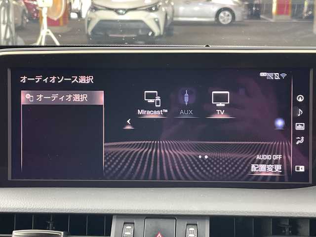 レクサス ＥＳ 300h Fスポーツ 愛知県 2019(平31)年 6.2万km ホワイトノーヴァガラスフレーク メーカーナビ（AM/FM/フルセグ/BT/CD/DVD）/サンルーフ/デジタルインナーミラー/赤革シート/パワートランク/電動リアシェード/シーケンシャルウィンカー/純正19インチアルミホイール/3眼LEDヘッドライト/D/N席シートヒーター・クーラー/D/N席パワーシート/D席シートメモリー/プリクラッシュセーフティ/ブラインドスポットモニター/パーキングサポートアラート/レーンキープアシスト/レーダークルーズコントロール/パドルシフト/フロントフォグ/オートハイビーム/オートライト/ステアリングヒーター/純正ドライブレコーダー/純正フロアマット