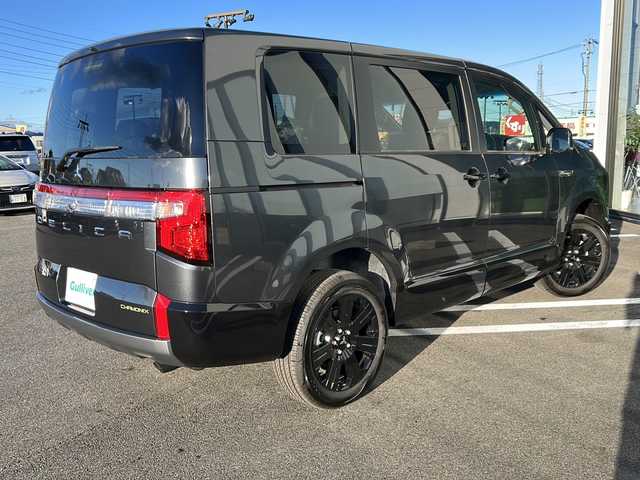 三菱 デリカＤ：５ シャモニー 岐阜県 2025(令7)年 0.1千km グラファイトグレーメタリック/ブラックマイカ 登録時走行距離10km/社外１１インチナビ/フルセグ/バックモニター/レザーシート/両側パワースライドドア/パワーシート/４ＷＤ/Bluetooth/電動リヤゲート/プッシュスタート/スマートキー/スペアキー/レーダークルーズコントロール