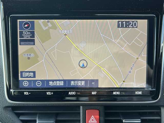 トヨタ ヴォクシー ZS 煌Ⅲ 岐阜県 2020(令2)年 5.1万km ホワイトパールクリスタルシャイン 登録時走行距離50126km/純正９型ナビ　/フルセグ　/バックカメラ　/両側パワースライドドア　/プリクラッシュセーフティ　/クルーズコントロール　/前後コーナーセンサー　/前後ドライブレコーダー　/ＬＥＤヘッドライト　/オートライト/オートハイビーム/ビルトインＥＴＣ　/スマートキー/プッシュスタート/ドアバイザー/ウィンカーミラー/背面テーブル/純正16インチアルミホイール/純正フロアマット