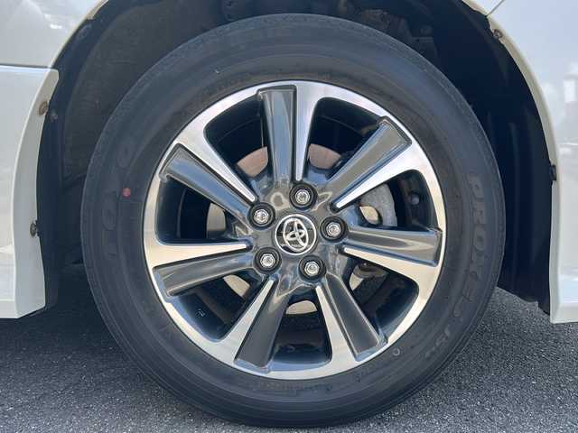 トヨタ ヴォクシー ZS 煌Ⅲ 岐阜県 2020(令2)年 5.1万km ホワイトパールクリスタルシャイン 登録時走行距離50126km/純正９型ナビ　/フルセグ　/バックカメラ　/両側パワースライドドア　/プリクラッシュセーフティ　/クルーズコントロール　/前後コーナーセンサー　/前後ドライブレコーダー　/ＬＥＤヘッドライト　/オートライト/オートハイビーム/ビルトインＥＴＣ　/スマートキー/プッシュスタート/ドアバイザー/ウィンカーミラー/背面テーブル/純正16インチアルミホイール/純正フロアマット
