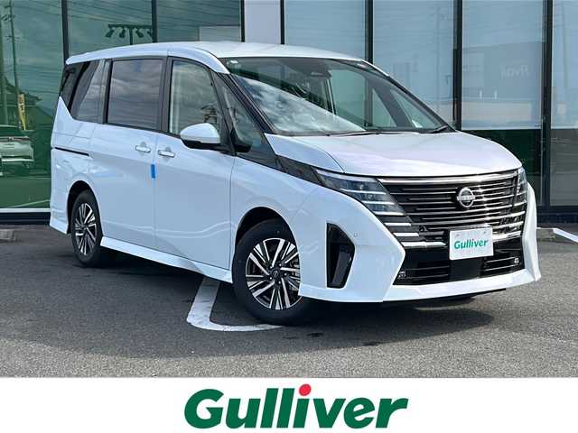 日産 セレナ e－パワー ハイウェイスター V 岐阜県 2025(令7)年 0.1千km プリズムホワイト 登録時走行距離10km/後席モニター/全方位カメラ/フルセグＴＶ/バックカメラ/純正ディスプレイオーディオ/両側パワースライドドア/クルーズコントロール/レーンキープアシスト/コーナーセンサー/純正アルミホイール/ハーフレザーシート/プッシュスタート/スペアキー/スマートキー/ビルトインETC/禁煙車/LEDヘッドライト/オートマチックハイビーム/フォグランプ