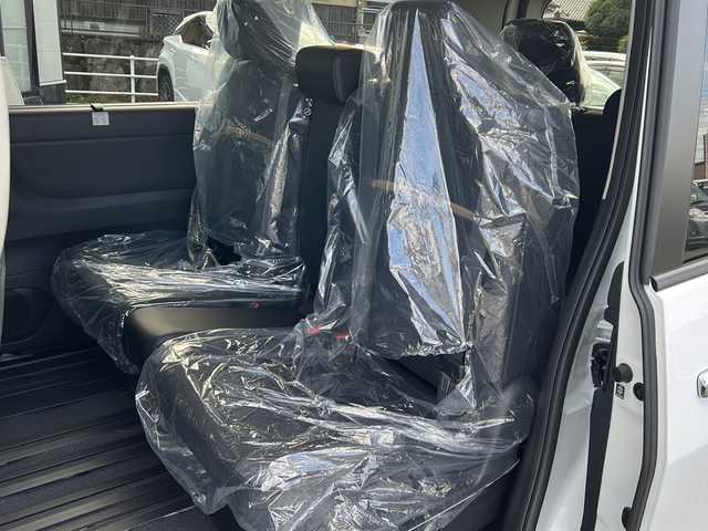 日産 セレナ e－パワー ハイウェイスター V 岐阜県 2025(令7)年 0.1千km プリズムホワイト 登録時走行距離10km/後席モニター/全方位カメラ/フルセグＴＶ/バックカメラ/純正ディスプレイオーディオ/両側パワースライドドア/クルーズコントロール/レーンキープアシスト/コーナーセンサー/純正アルミホイール/ハーフレザーシート/プッシュスタート/スペアキー/スマートキー/ビルトインETC/禁煙車/LEDヘッドライト/オートマチックハイビーム/フォグランプ