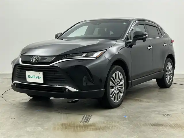 トヨタ ハリアー Z レザーパッケージ 岡山県 2024(令6)年 1.2万km プレシャスブラックパール 調光パノラマルーム/JBLプレミアムサウンド/純正12.3インチディスプレイオーディオ/・Bluetooth/フルセグ/carplay/レザーシート/・パワーシート/・ベンチレーション/・シートヒーター/デジタルインナーミラー/ステアリングヒーター/バックカメラ/パワーバックドア/トヨタセーフティセンス/・衝突軽減ブレーキ/・レーダークルーズコントロール/・レーンキープアシスト/・コーナーセンサー/ヘッドアップディスプレイ/ビルトインETC2.0/純正ドライブレコーダー（前後）