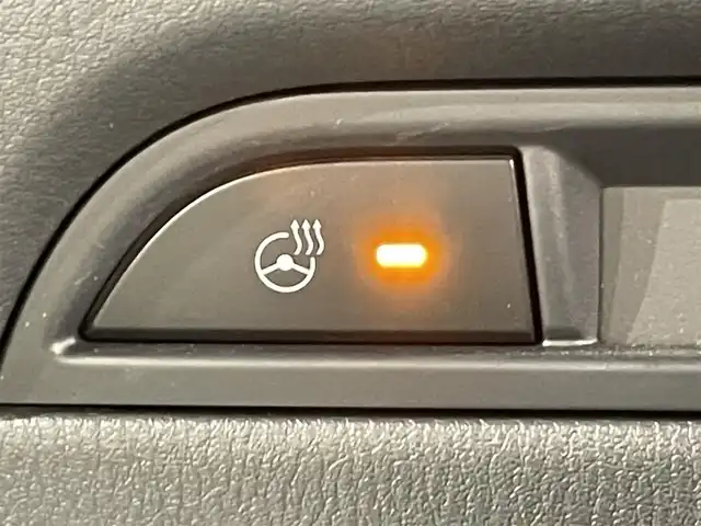 マツダ ＣＸ－５ XD Lパッケージ 愛知県 2019(平31)年 7万km スノーフレイクホワイトパールマイカ 純正８インチナビ/ＢＯＳＥサウンドシステム/３６０°ビューモニター/パワーバックドア/レーダークルーズコントロール/衝突軽減ブレーキ/ブラインドスポットモニター/クリアランスソナー/レーンキープアシスト/ヘッドアップディスプレイ/電動パーキングブレーキ/ブレーキホールド/ホワイトレザーシート/パワーシート【シートメモリー機能付】/ハンドルヒーター/シートヒーター/デジタルインナーミラー/前後ドライブレコーダー/ＥＴＣ/USB＆AUX入力端子/ISOFIX/LEDヘッドライト/純正フロアマット/純正19インチアルミホイール